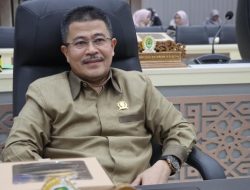 Darlis Pattalongi Apresiasi Kelancaran Keberangkatan Kloter Pertama Haji 2025 di Embarkasi Balikpapan